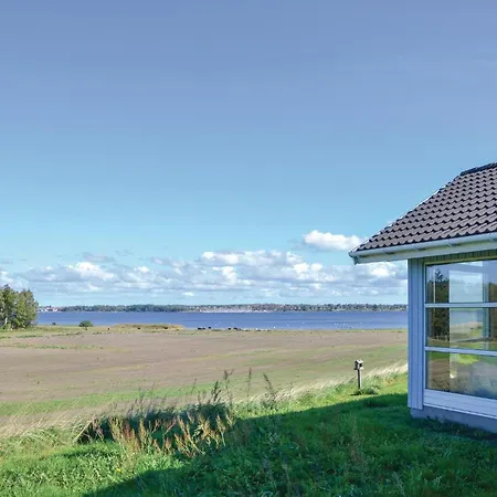 Cozy In With House Sea View Holiday home *